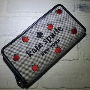 NWT Kate Spade Ella Apple Toss Embroidered Denim Large Wallet